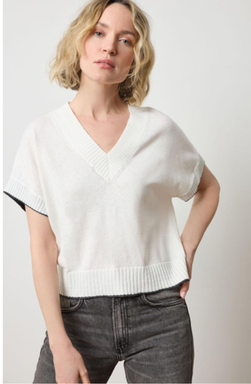 Lilla P Short Sleeve Pullover Sweater