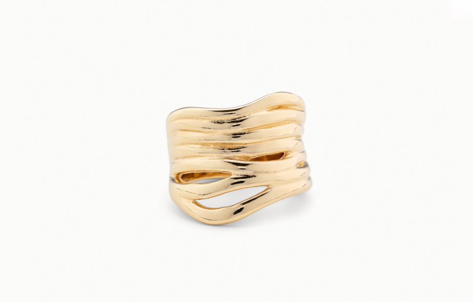 Uno de nihiwati beach gold