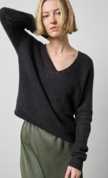 Lilla P Featherweight V Neck Sweater