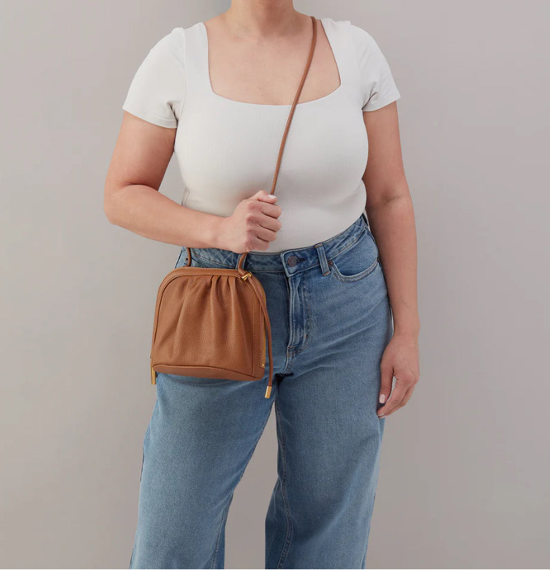 Hobo Isabelle Crossbody timber brown