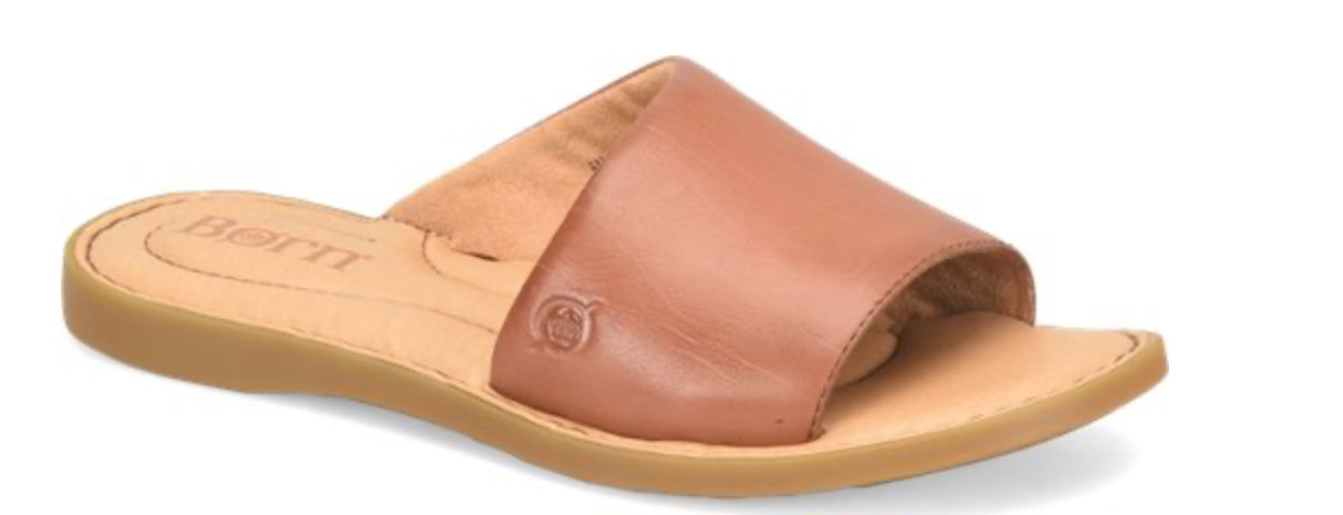 Born Isabel Sandal